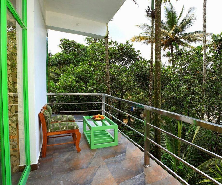 Thekkady Spice Valley Holiday Hotel Exterior foto