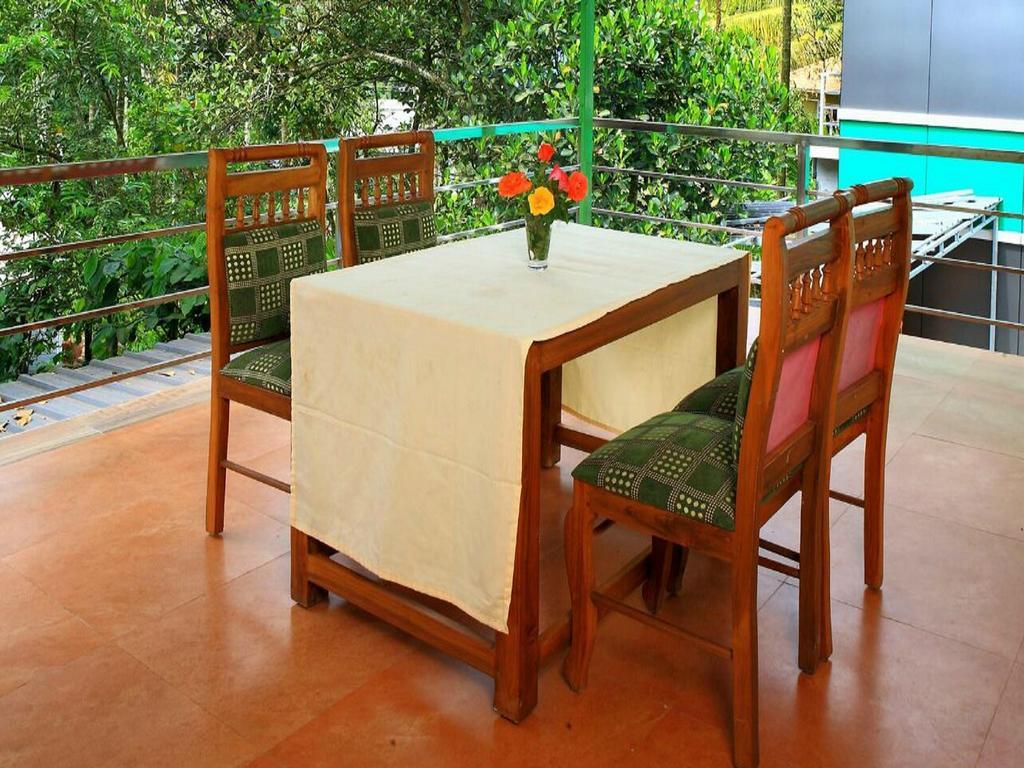 Thekkady Spice Valley Holiday Hotel Exterior foto